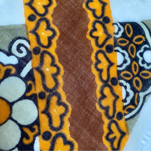 Made in PARIS PIERRE BACCARA Wool vintage scarf/wrap MidCentury modern folk vibe - Picture 11 of 16